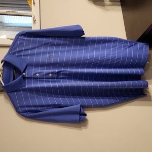 Greg Norman Play Dry short sleeve collared golf polo shirt